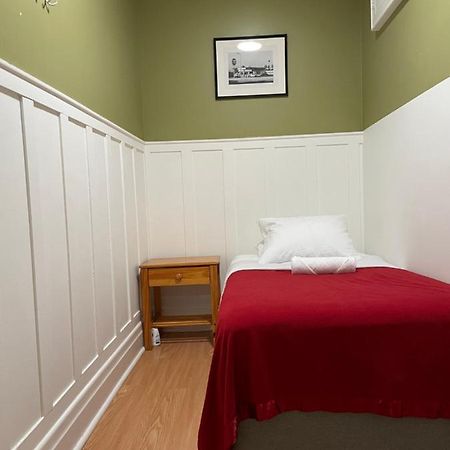 Small Private La Bedroom W Wifi - Private Fridge - Ac Near Usc - Exposition Park - Usc Memorial Coliseum - Banc Of California Bmo Stadium - Downtown Los Angeles Dtla - University Of Southern California Usc!!! Zewnętrze zdjęcie