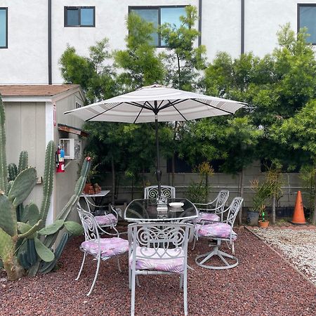 Small Private La Bedroom W Wifi - Private Fridge - Ac Near Usc - Exposition Park - Usc Memorial Coliseum - Banc Of California Bmo Stadium - Downtown Los Angeles Dtla - University Of Southern California Usc!!! Zewnętrze zdjęcie