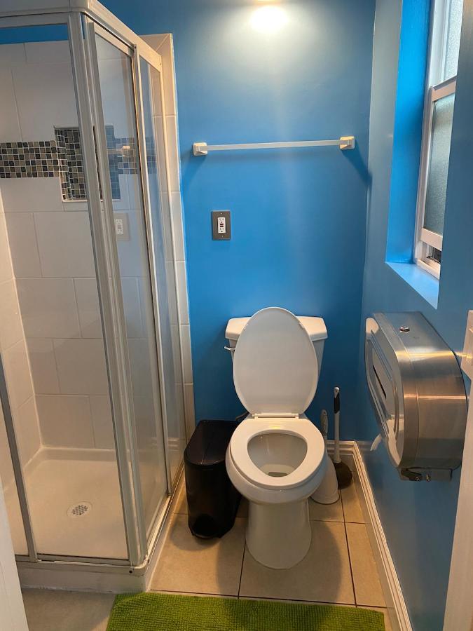 Small Private La Bedroom W Wifi - Private Fridge - Ac Near Usc - Exposition Park - Usc Memorial Coliseum - Banc Of California Bmo Stadium - Downtown Los Angeles Dtla - University Of Southern California Usc!!! Zewnętrze zdjęcie