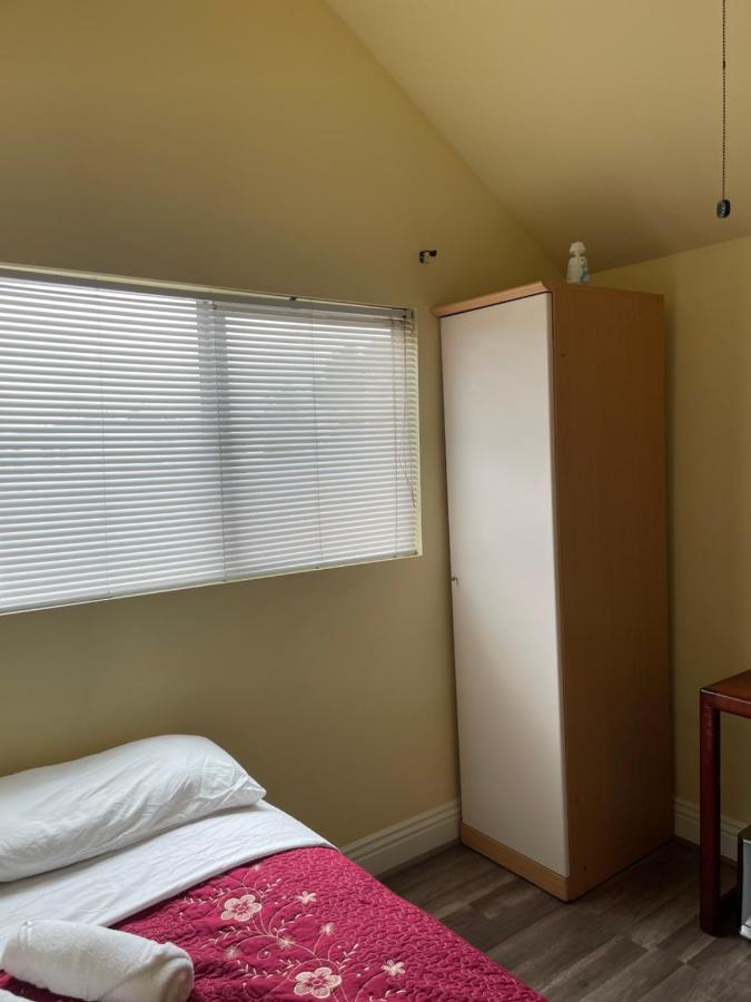 Small Private La Bedroom W Wifi - Private Fridge - Ac Near Usc - Exposition Park - Usc Memorial Coliseum - Banc Of California Bmo Stadium - Downtown Los Angeles Dtla - University Of Southern California Usc!!! Zewnętrze zdjęcie