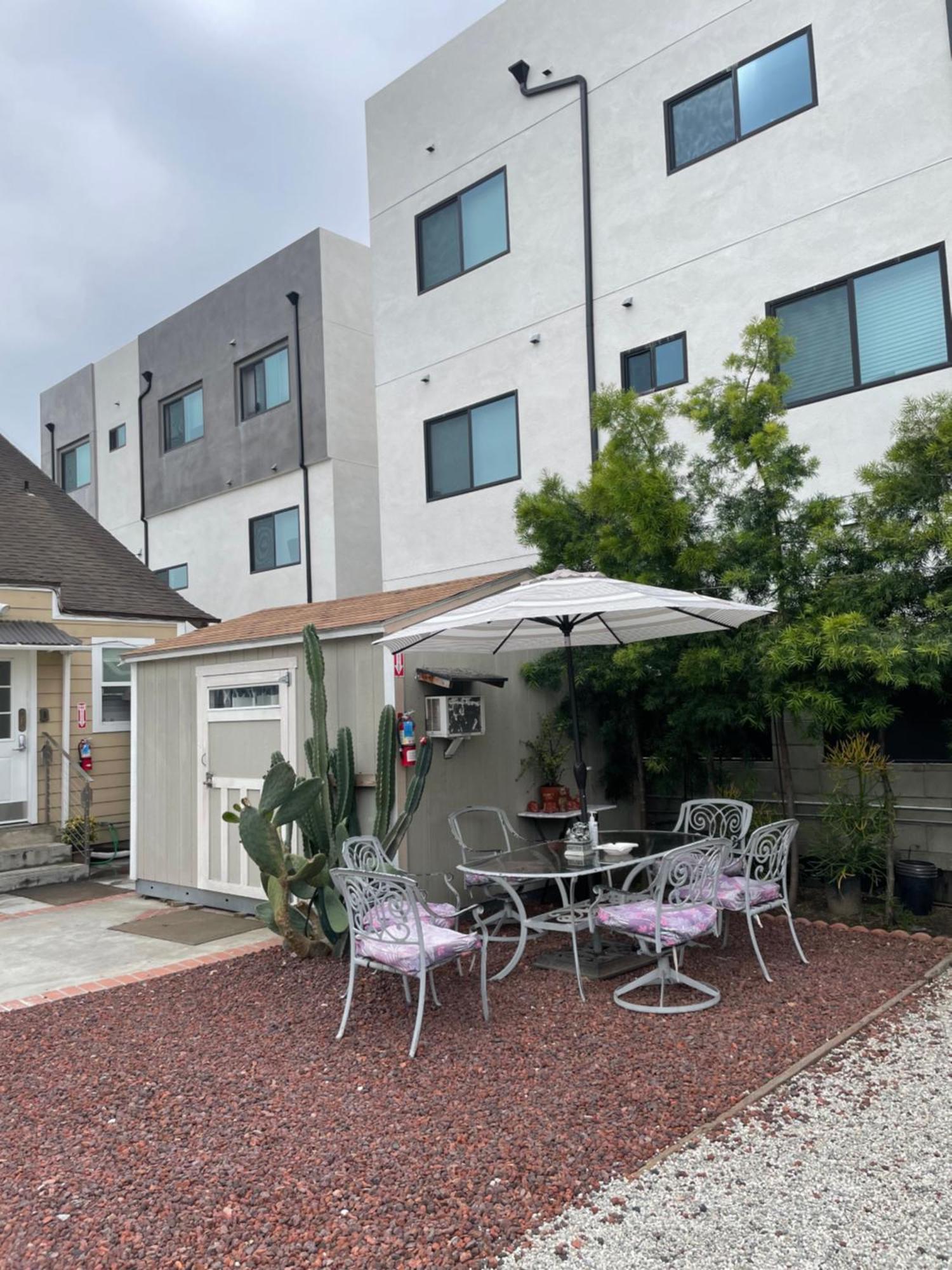 Small Private La Bedroom W Wifi - Private Fridge - Ac Near Usc - Exposition Park - Usc Memorial Coliseum - Banc Of California Bmo Stadium - Downtown Los Angeles Dtla - University Of Southern California Usc!!! Zewnętrze zdjęcie